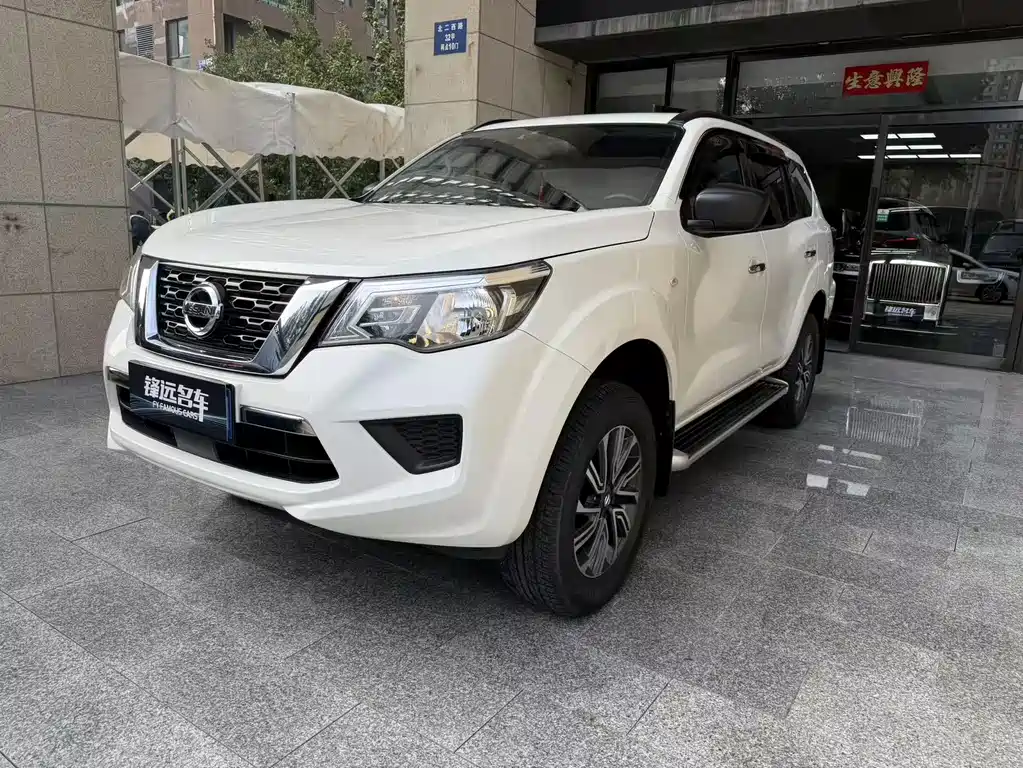 Nissan Terra 2021