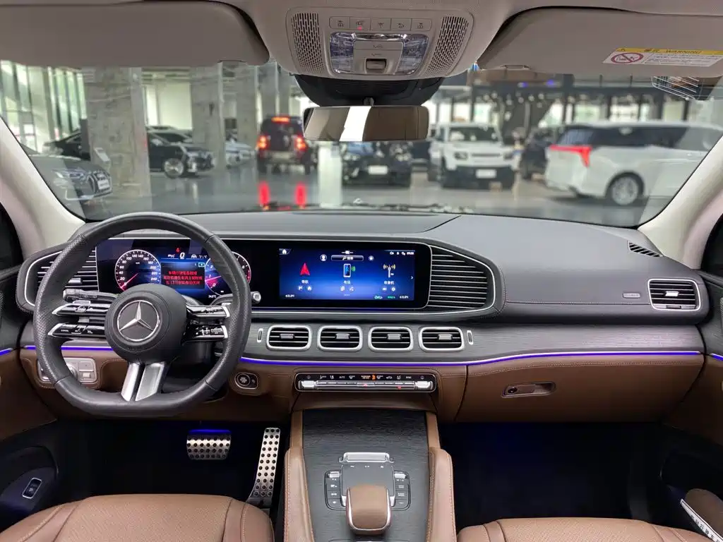 Mercedes-Benz GLS 2024 — фото 12