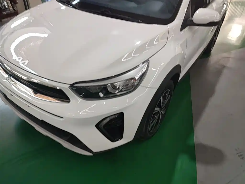 Kia KX1 2022 — фото 24