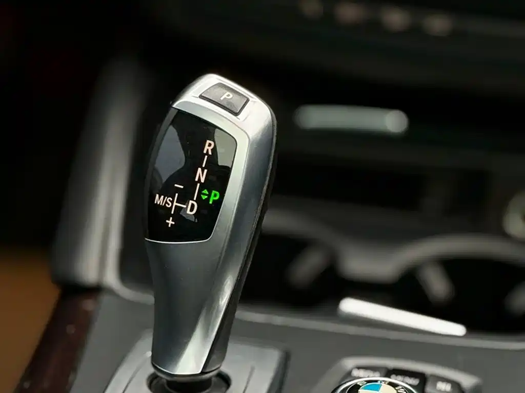 BMW X6 2015 — фото 16