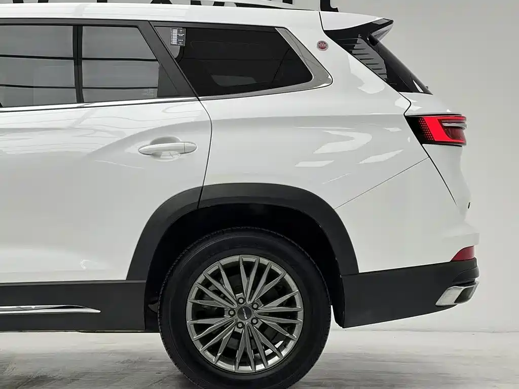 Jetour X90 PLUS 2022 — фото 18