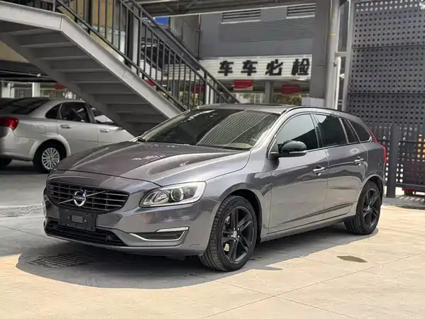 Volvo V60 2014
