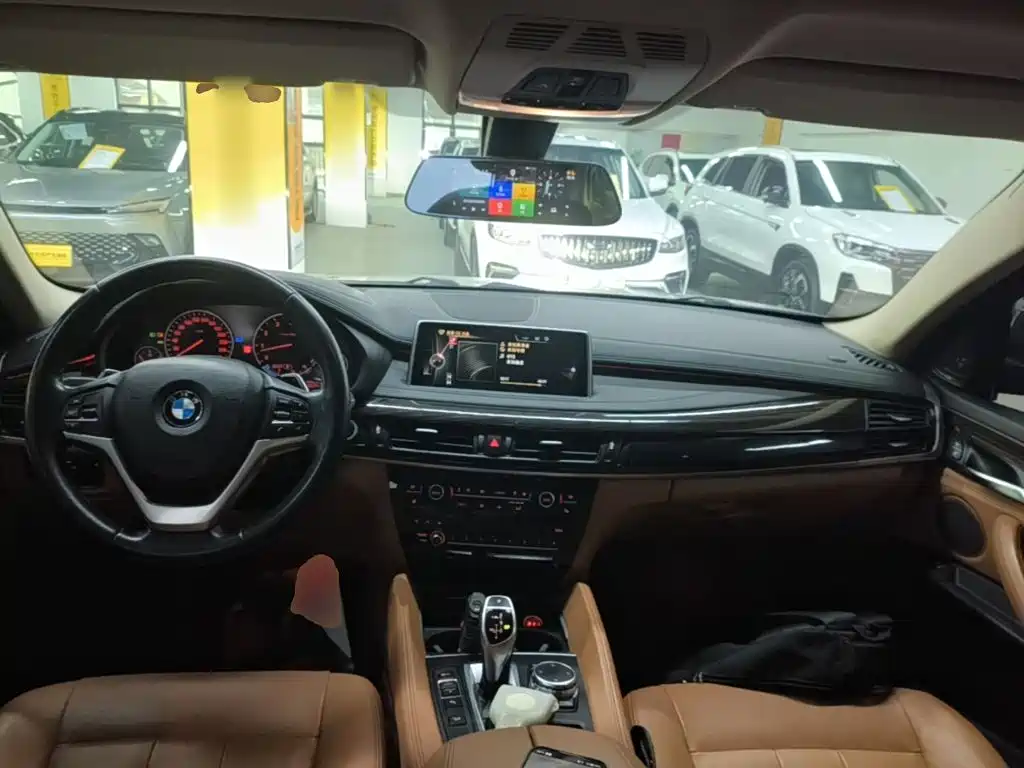 BMW X6 2015 — фото 10