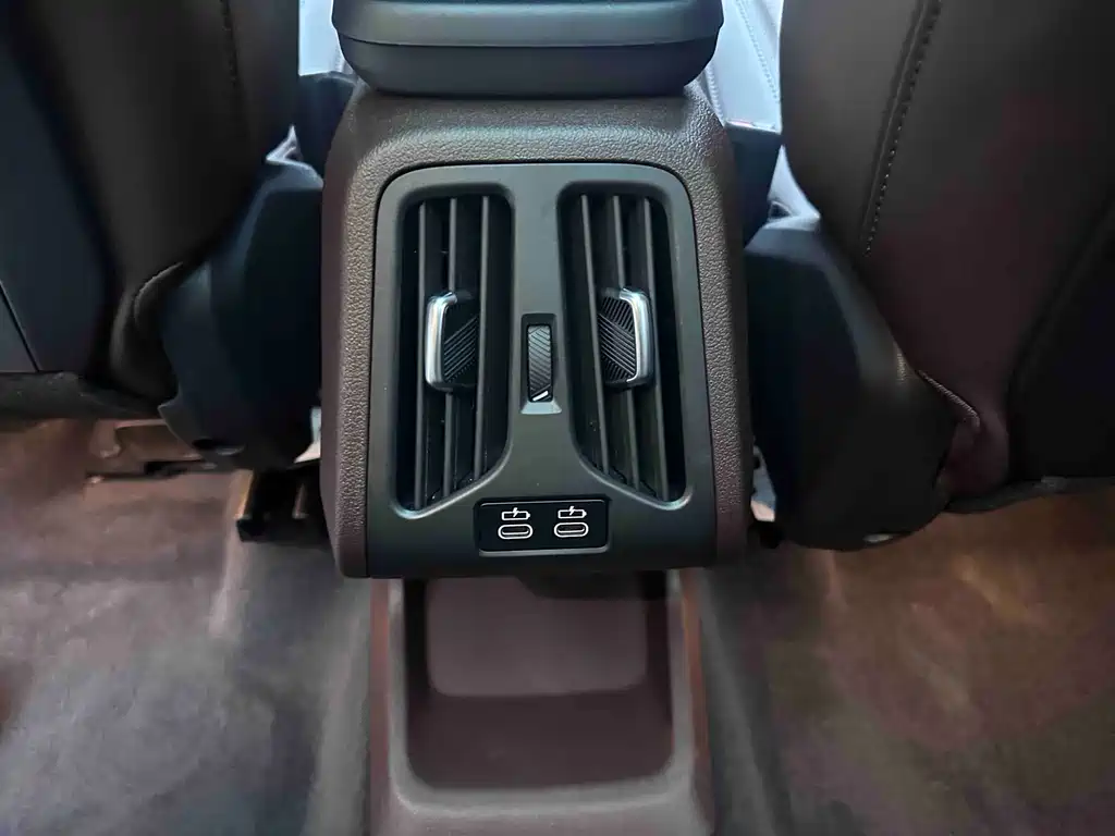 BMW X1 2023 — фото 18
