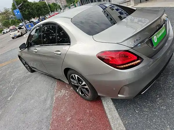 Mercedes-Benz C-Class 2019