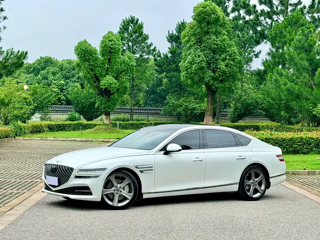 Genesis G80 2023