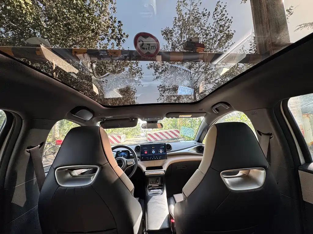 BYD Dolphin 2023 — фото 10