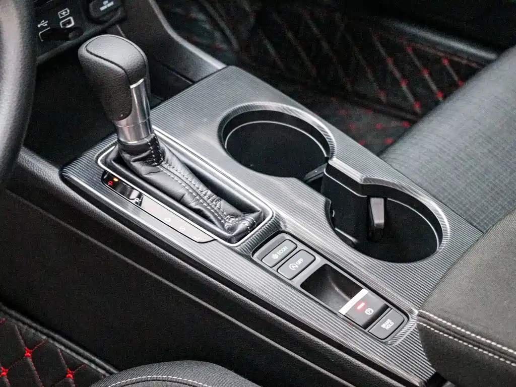 Honda Civic 2022 — фото 10