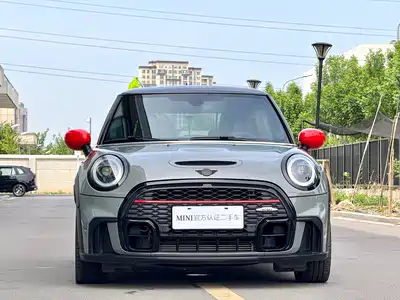 MINI MINI 2021
