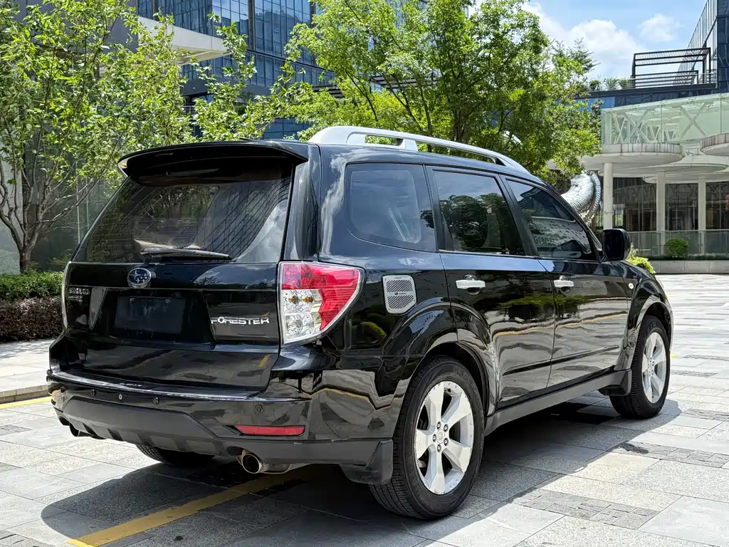 Subaru Forester 2011
