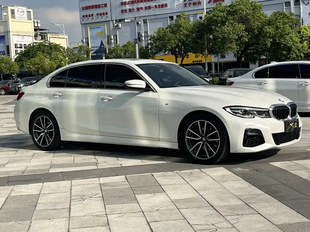 BMW 3 Series 2020