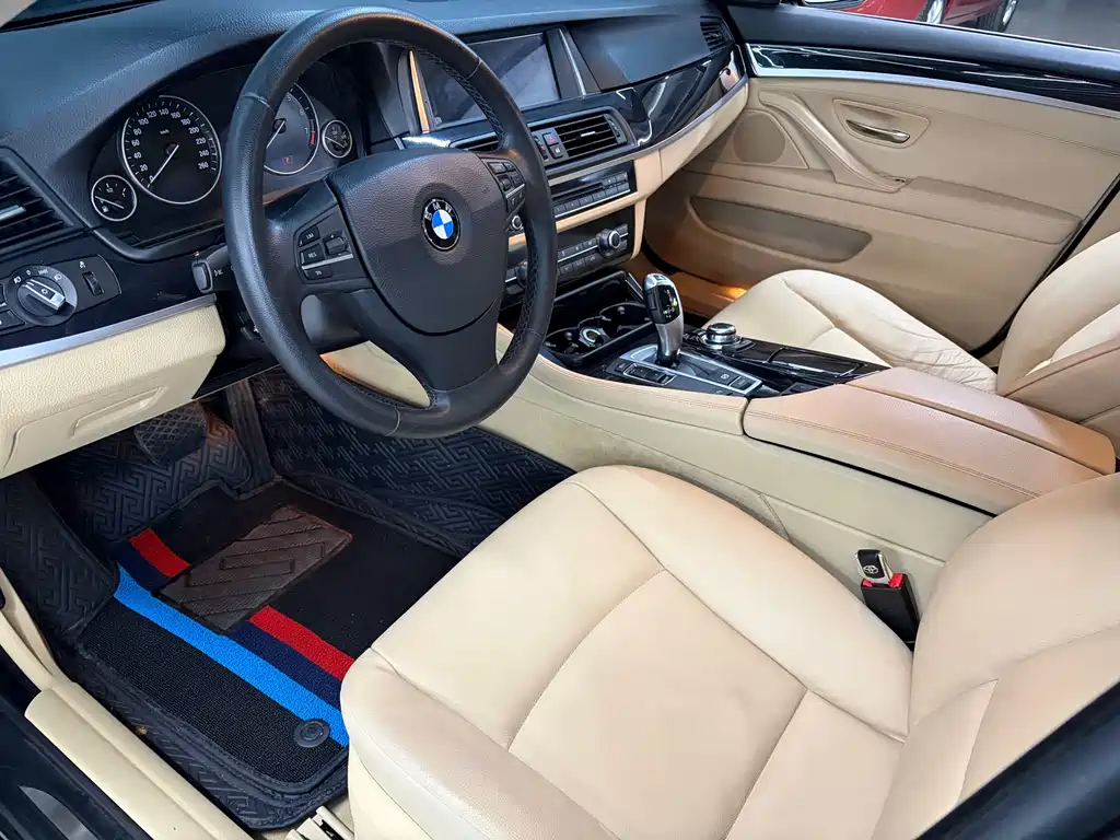 BMW 5 Series 2013 — фото 7