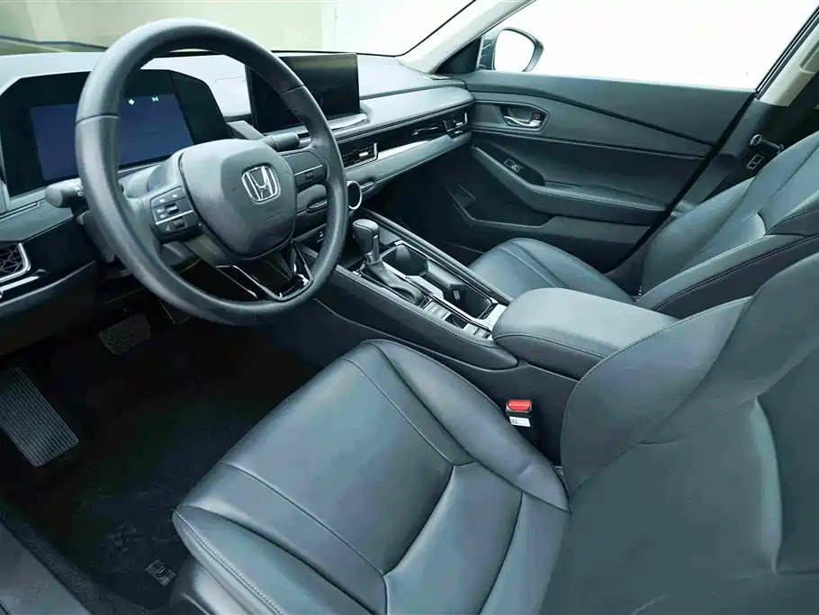 Honda Inspire 2024 — фото 10