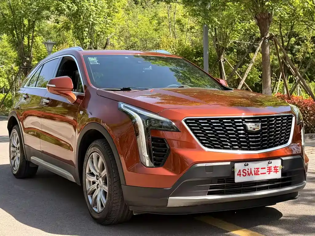 Cadillac XT4 2019 — фото 3