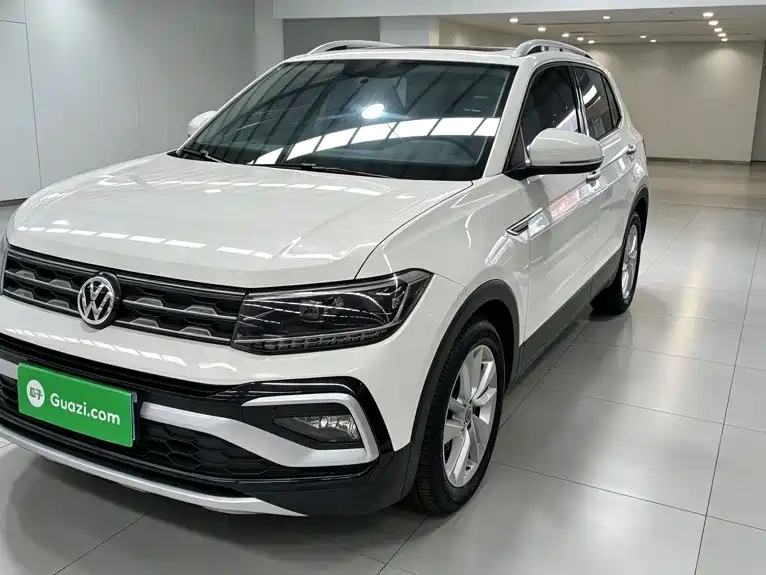 Volkswagen T-Cross 2019