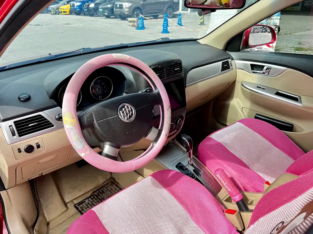 Buick Excelle 2014