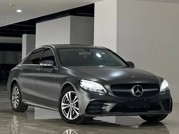 Mercedes-Benz C-Class 2019