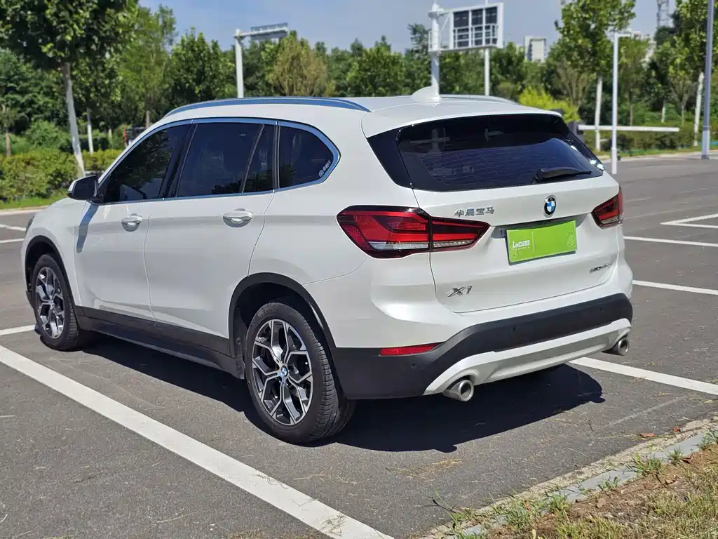 BMW X1 2022 — фото 13