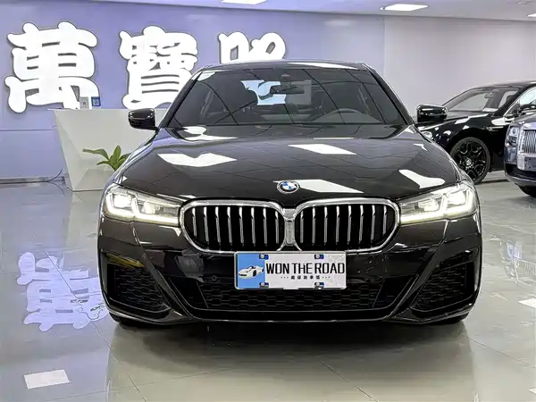 BMW 5 Series 2022