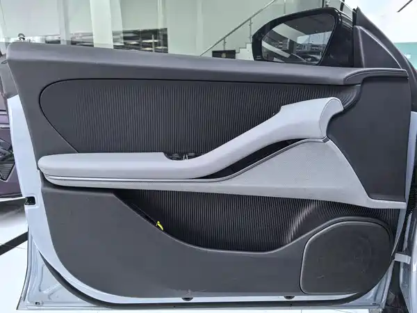 NIO ET5T 2025
