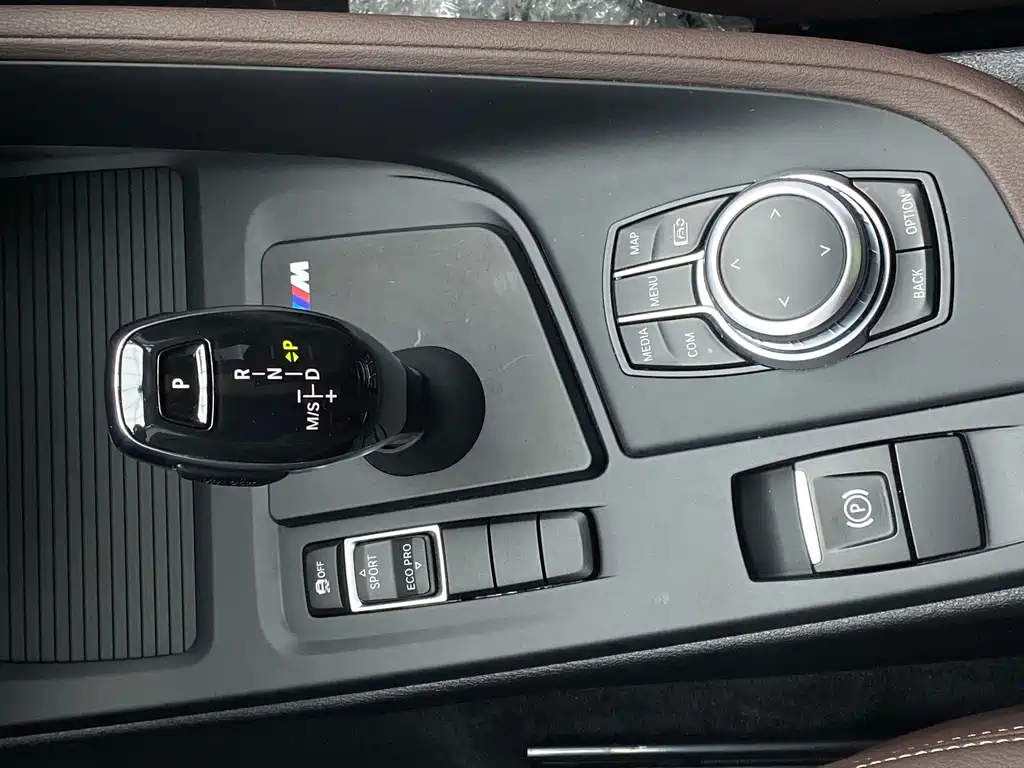 BMW X1 2023 — фото 13