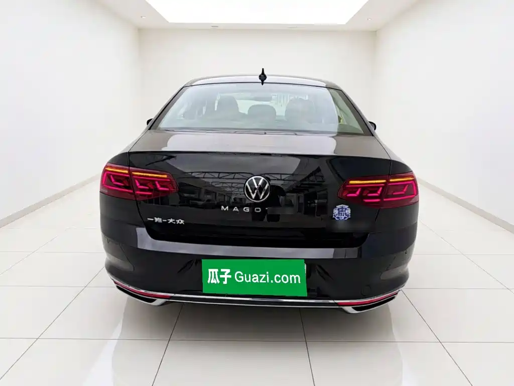 Volkswagen Magotan 2025