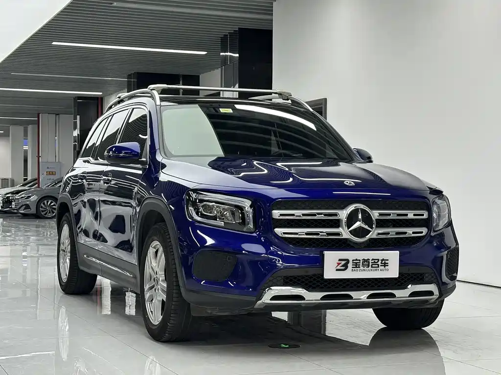 Mercedes-Benz GLB 2021