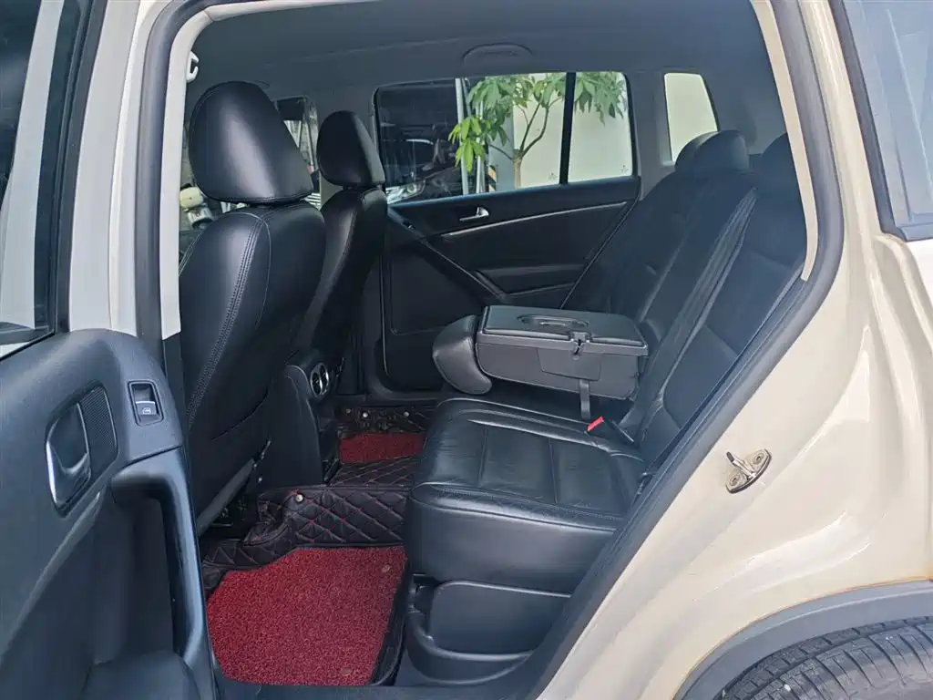Volkswagen Tiguan 2015 — фото 13