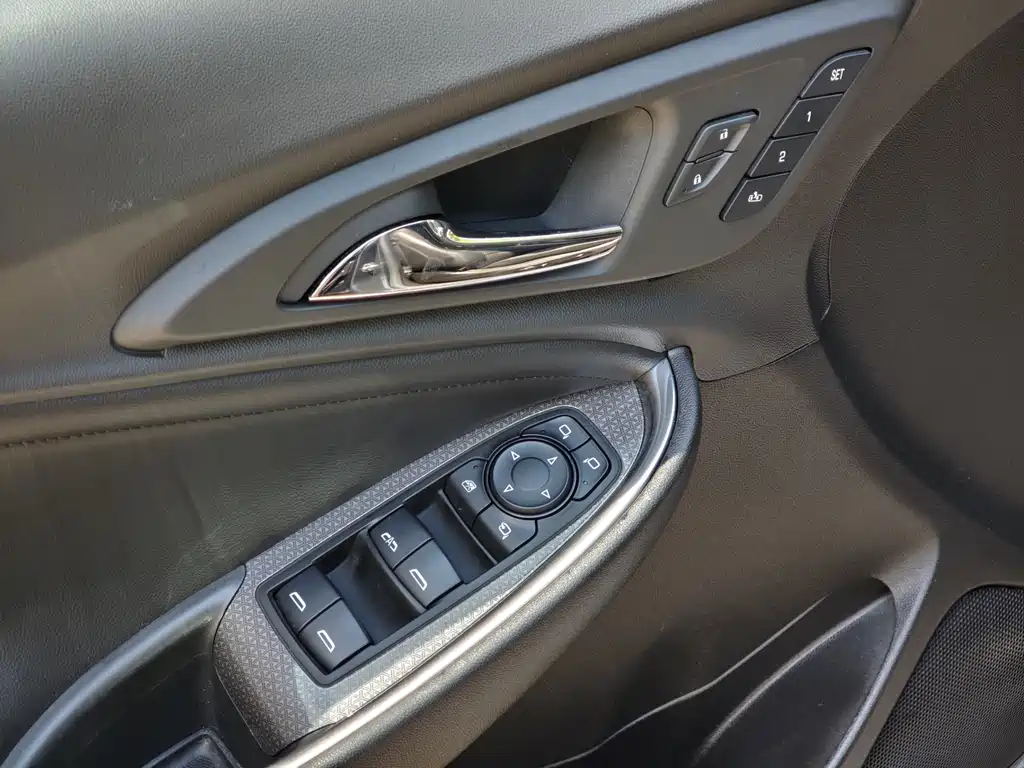 Chevrolet Malibu XL 2018 — фото 21