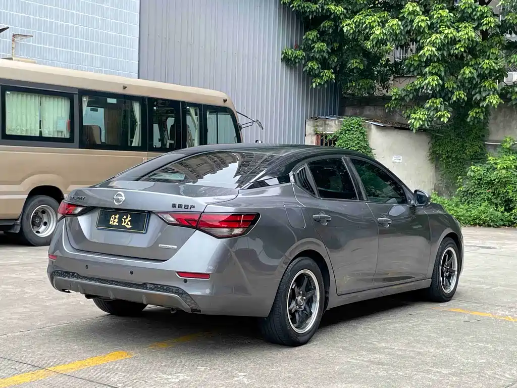 Nissan Sylphy 2019 — фото 9