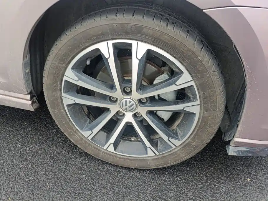 Volkswagen Golf 2020