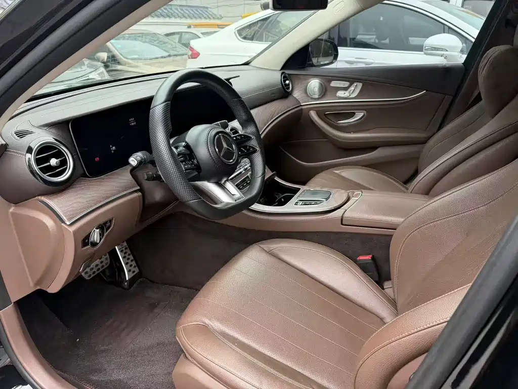 Mercedes-Benz E-Class 2020 — фото 4