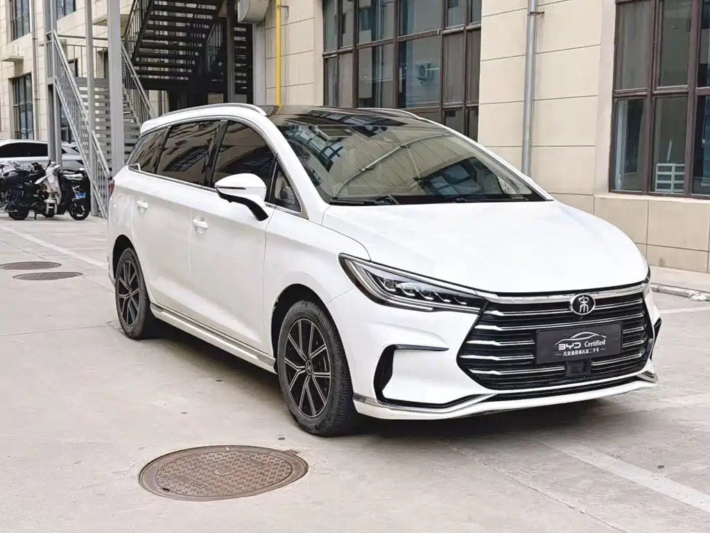 BYD Song MAX New Energy 2022 — фото 16