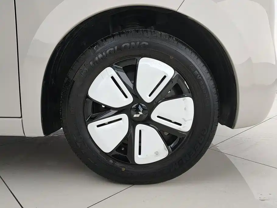Wuling Hongguang MINIEV 2025