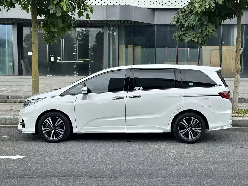 Honda Odyssey 2021 — фото 4