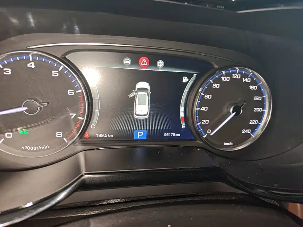 GAC Motor Trumpchi GS8 2017 — фото 12