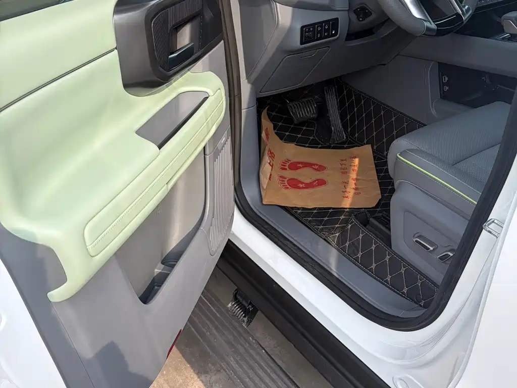 Beijing Off-Road BJ40 EREV 2025