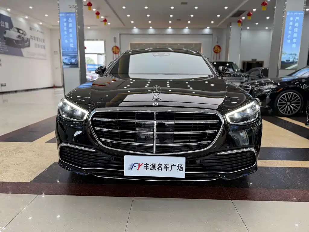 Mercedes-Benz S-Class 2021