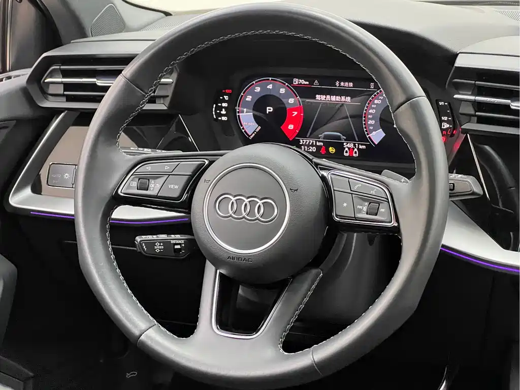 Audi A3 2023 — фото 26