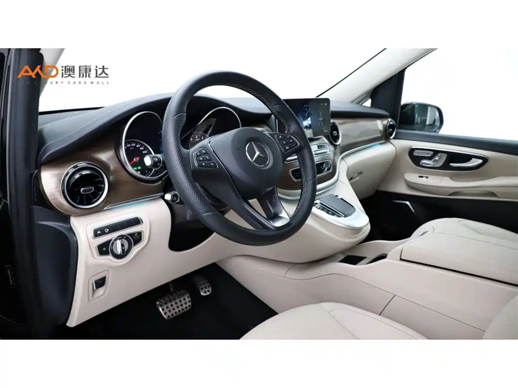 Mercedes-Benz V-Class 2020 — фото 6
