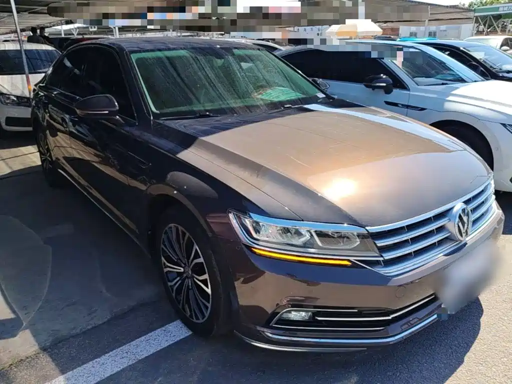 Volkswagen Phideon 2018 — фото 22