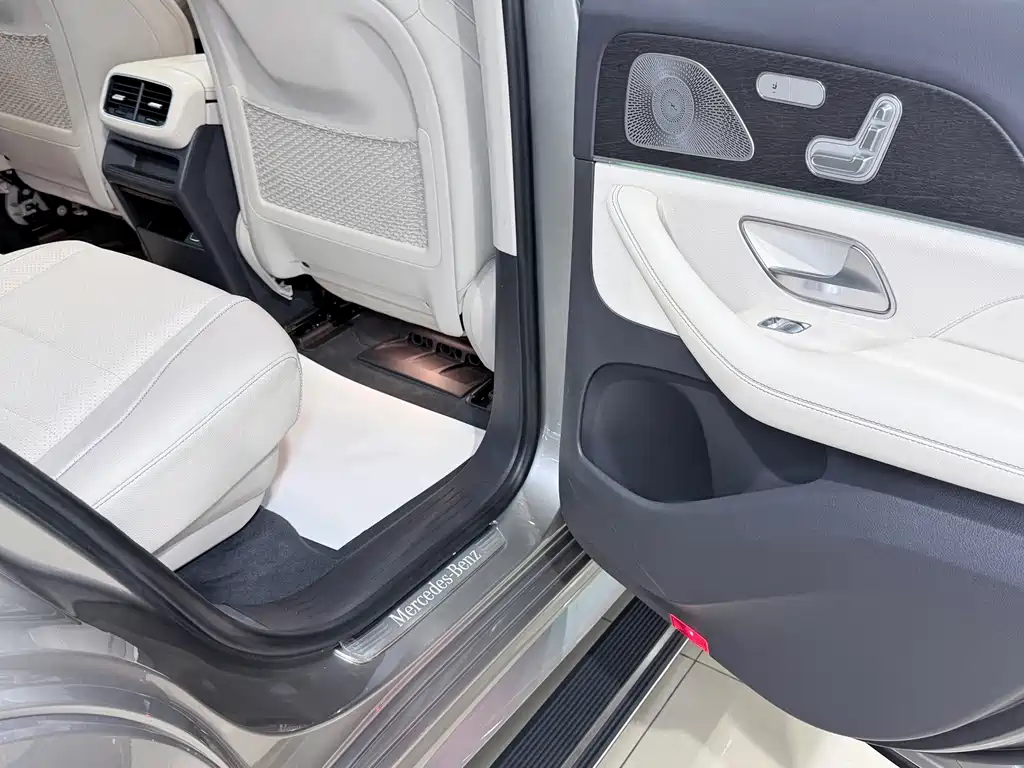 Mercedes-Benz GLE 2019 — фото 21