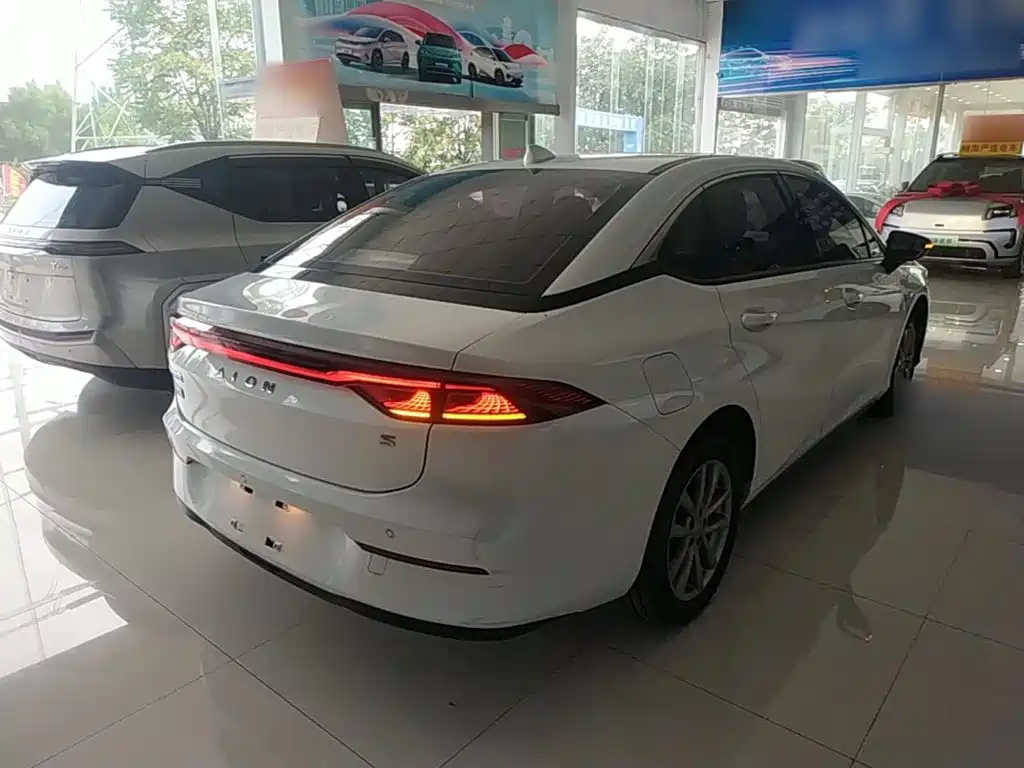 Aion S 2024
