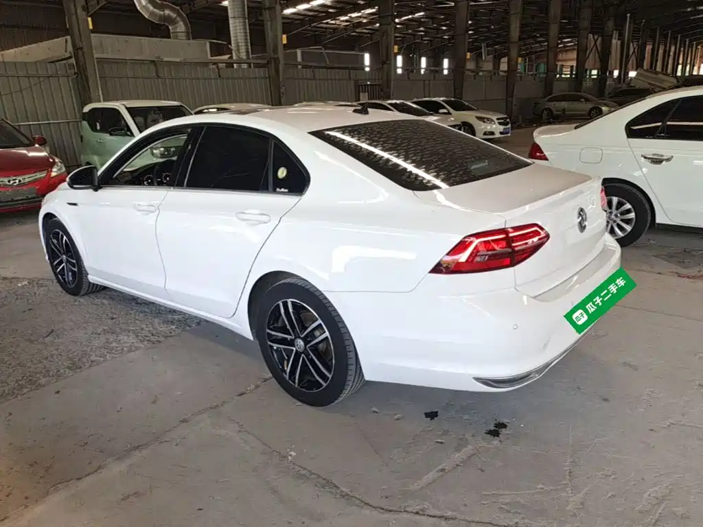 Volkswagen Lamando 2021