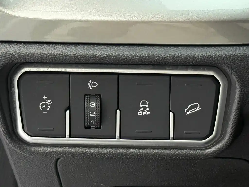 Haval H6 2023 — фото 22