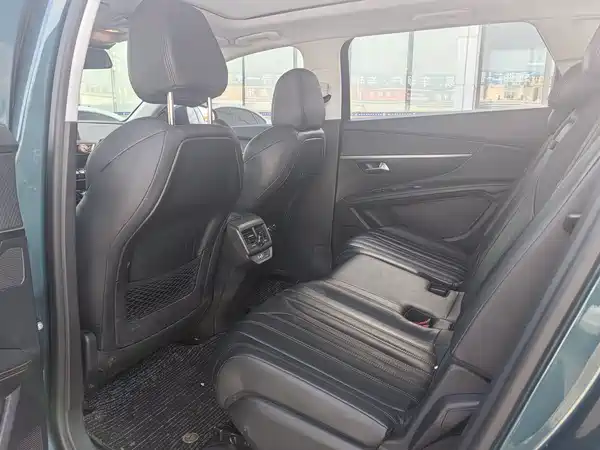 Peugeot 5008 2017