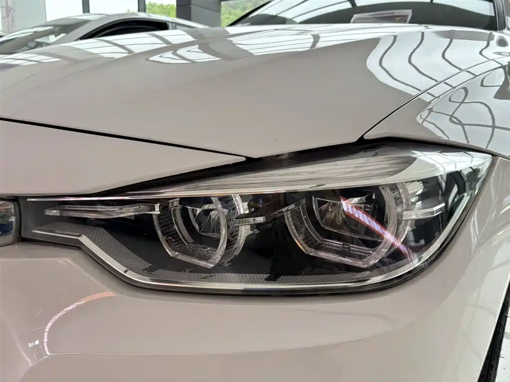 BMW 3 Series 2018