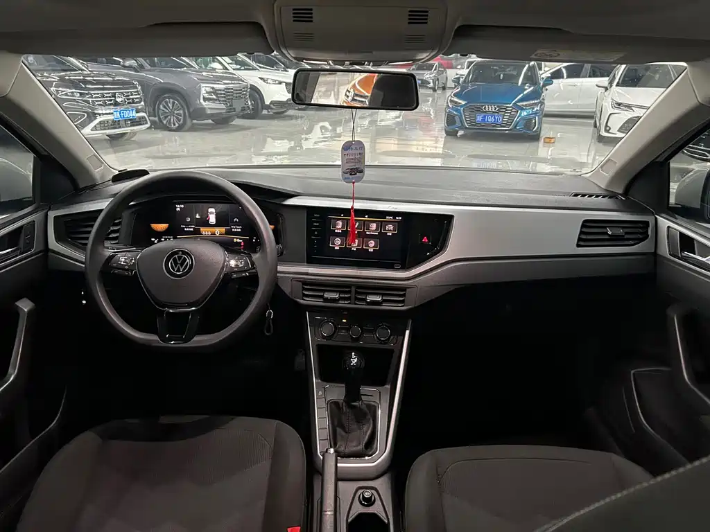 Volkswagen Polo 2022