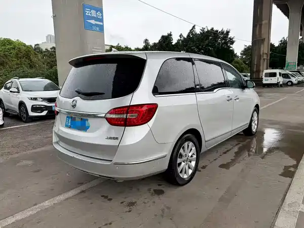 Buick GL8 2014