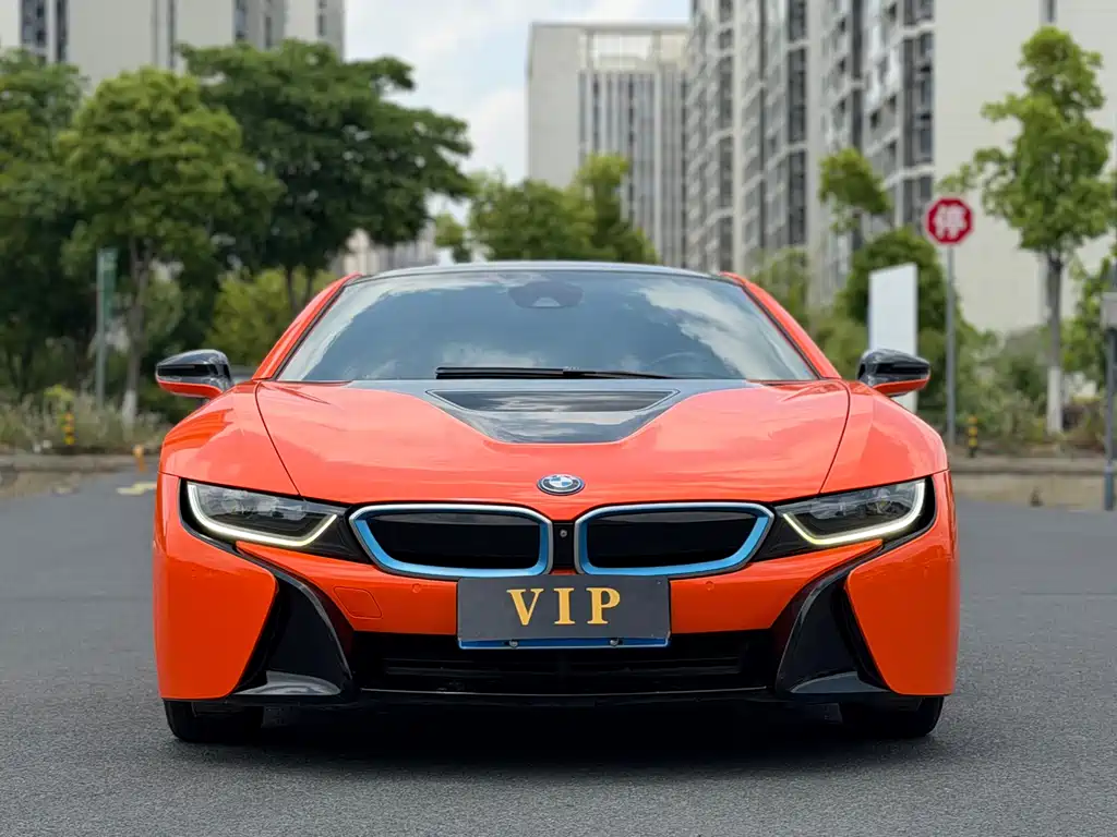 BMW i8 2017 — фото 3